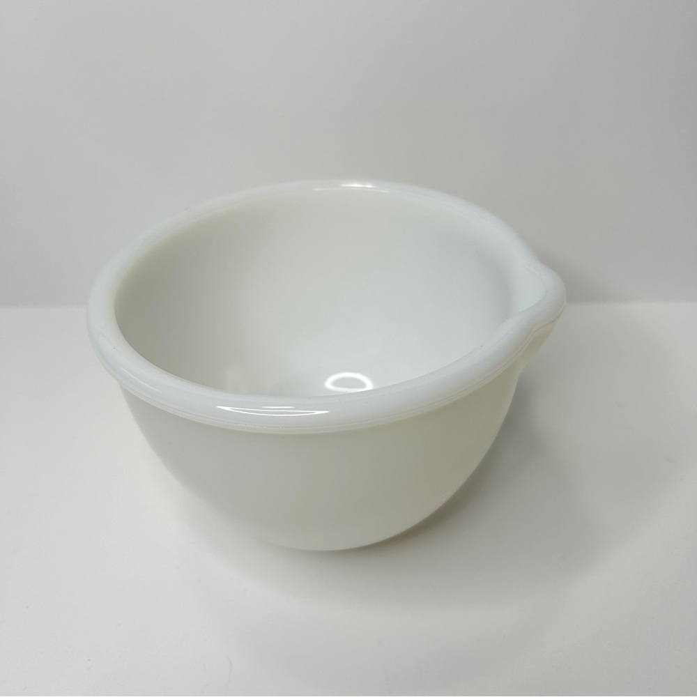 Milk Glass Mixing Bowl Glassbake for Sunbeam #11
